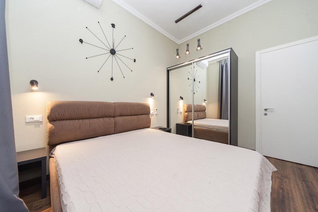Goodrest On Deribasovskaya Apartman Odessza Kültér fotó